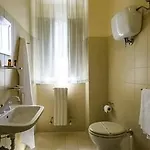 La Casa Sul 2*